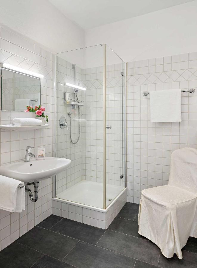 Hotel Liebl Plattling Buitenkant foto
